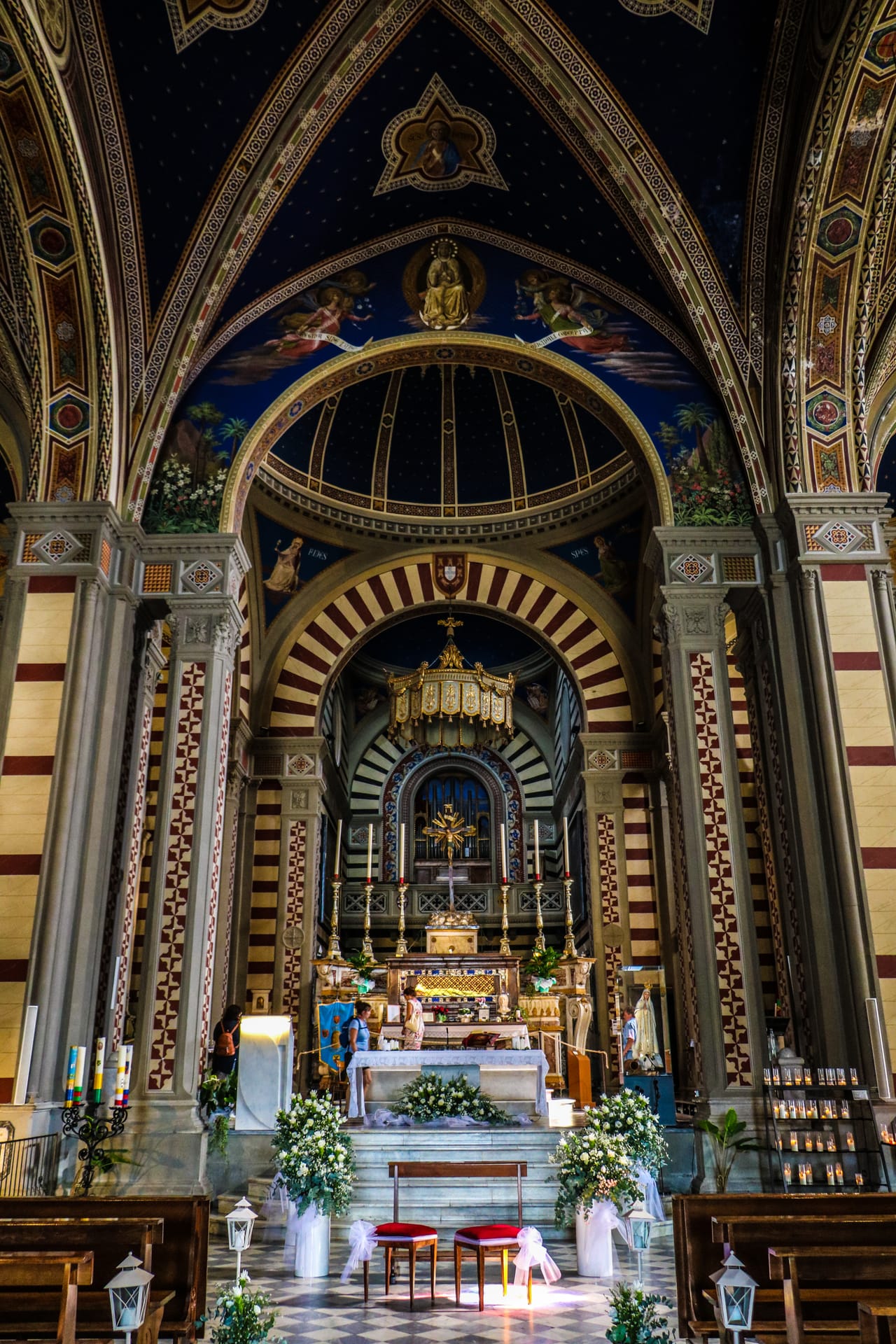 La basilica di Santa Margherita in cima a Cortona.
